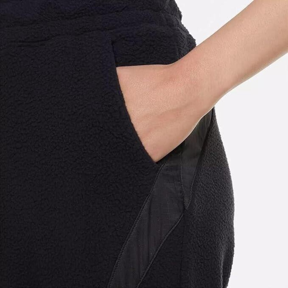 NIKE ✔️ Sherpa Fleece Joggers - Picture 5 of 15